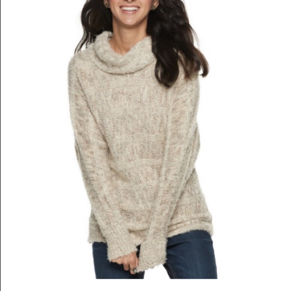 American Rag Turtleneck Sweater Oatmeal